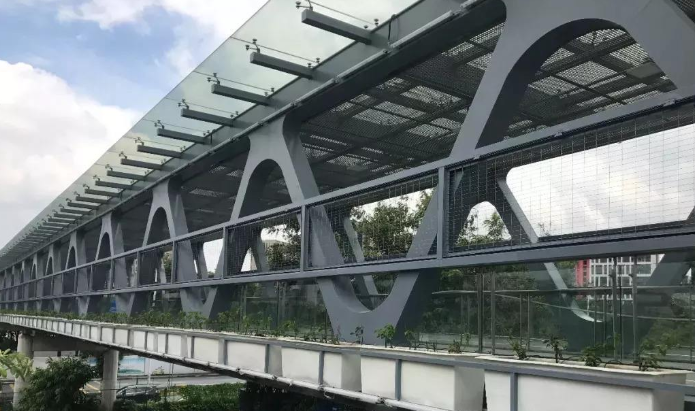 海城论管桁架结构工程弯管加工防锈处理的方法
